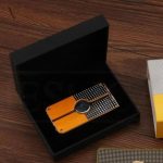 Briquet stylé avec trois flammes pour cigares
