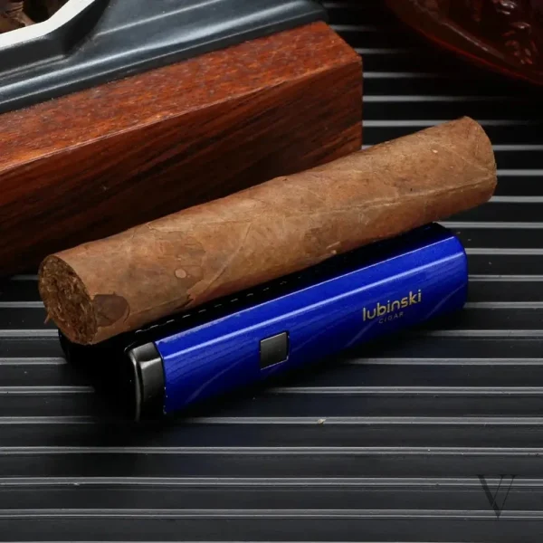 Accessoire de luxe pour l'allumage de cigares