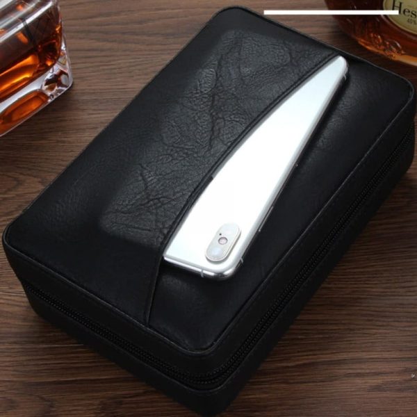 Étui en cuir pour cigare de voyage