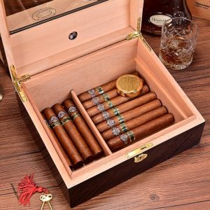 Accessoire complet pour amateurs de cigares