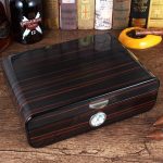 Cave à Cigare RETRO 60' Deluxe pour une conservation optimale