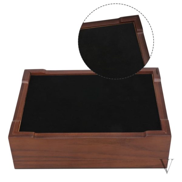 Coffret à cigares avec finition soignée et vitrée