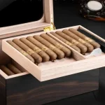 Cave à cigares en bois avec finition premium