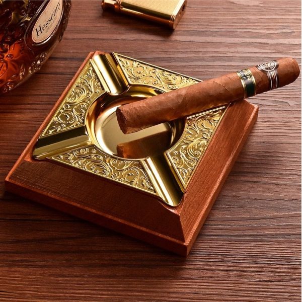 Cendrier à cigares élégant, style arabesque