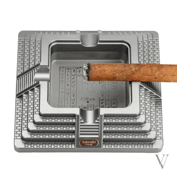 Cendrier à cigares avec esthétique pyramidale