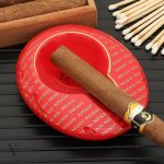 Accessoire élégant pour fumeurs de cigares