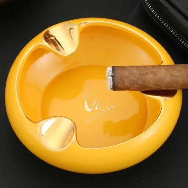 Cendrier à cigares design en céramique pour collectionneurs