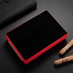 Cendrier design moderne, parfait pour la dégustation de cigares