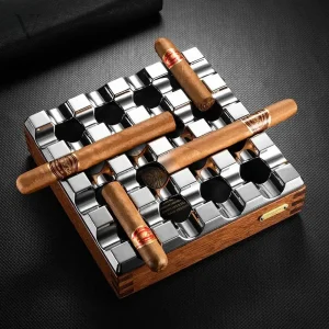 Accessoire pour cigare, design en prisme luxe