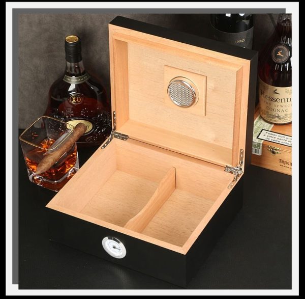 Coffret pour cigares FIFTY LUNARIS, style et fonctionnalité