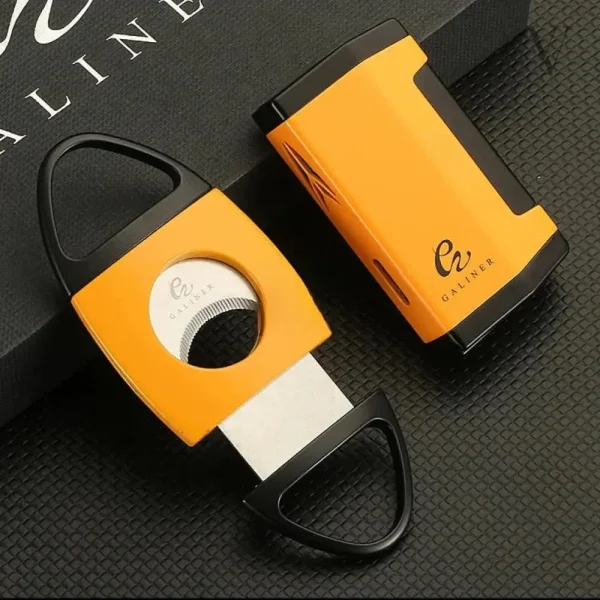 Accessoire fumeur en or pour amateurs de cigares