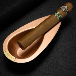 Élégance et précision pour le cigare parfait