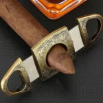 Outil de coupe cigare élégant pour amateurs raffinés