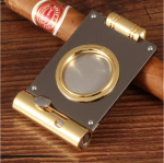 Accessoire de qualité pour cigars, coupe cigare guillotine