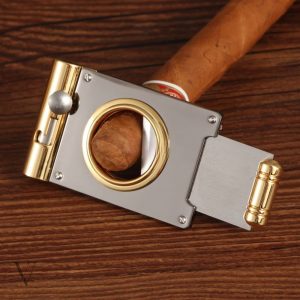 Outil de coupe de cigare, pratique et esthétique NAPOLÉON