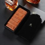 Cigares en cuir Krodilos, accessoire de luxe pour fumeurs