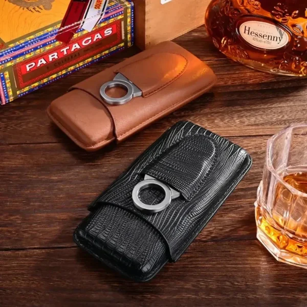 etui-3-cigares-cohiba-et-coupe-cigare-montecristo-loop-1 Étui à cigares Montecristo Loop pour trois cigares