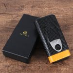 Étui à cigares compact pour trois cigares et coupe