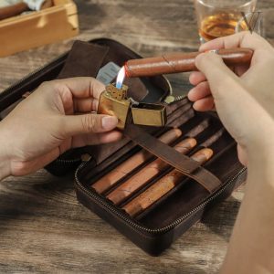 Coffret élégant pour cigares en cuir de voyage
