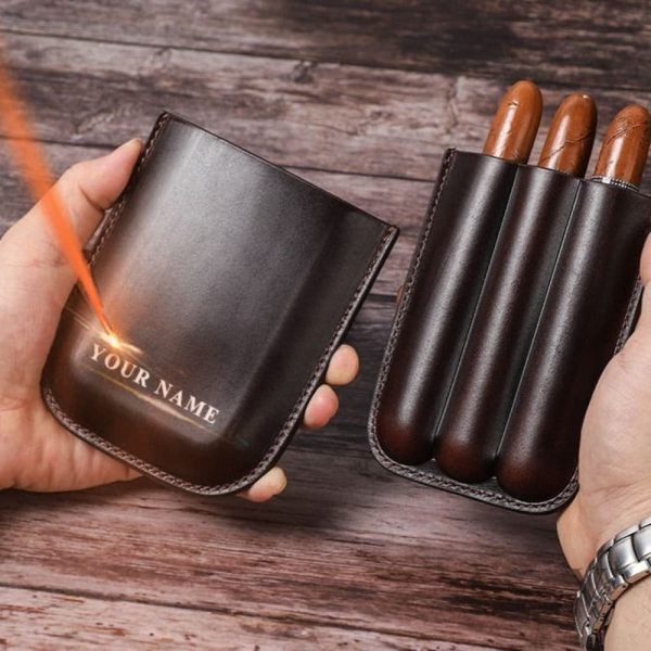 etui-a-cigares-en-cuir-personnalisable-voyageur-classic-1 Étui à cigares en cuir personnalisable - Voyageur Classic