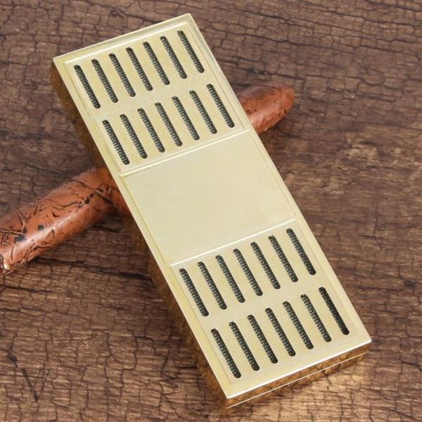 Hygromètre et humidificateur pour cigares