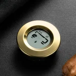 Outil EliteGuard pour maintenir l'humidité des cigares