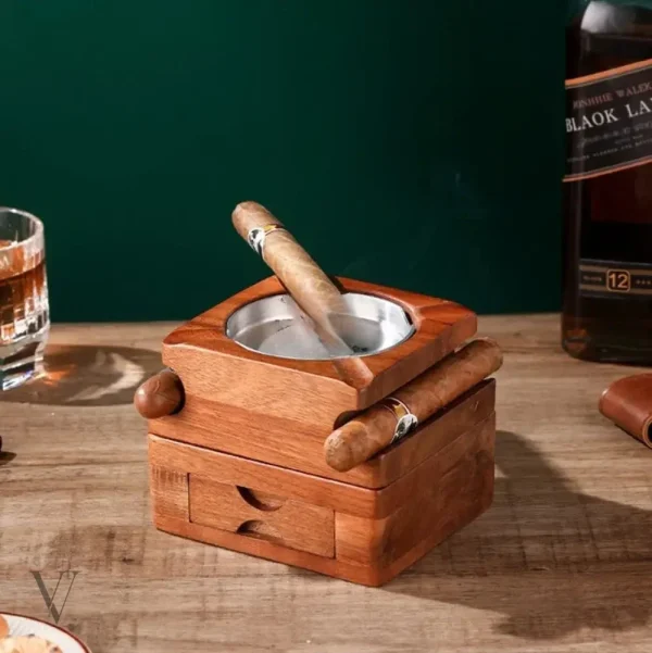 Cendrier Authentica Wood, parfait pour les collectionneurs