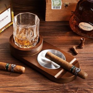 Accessoire pour cigare et whisky, élégant et pratique